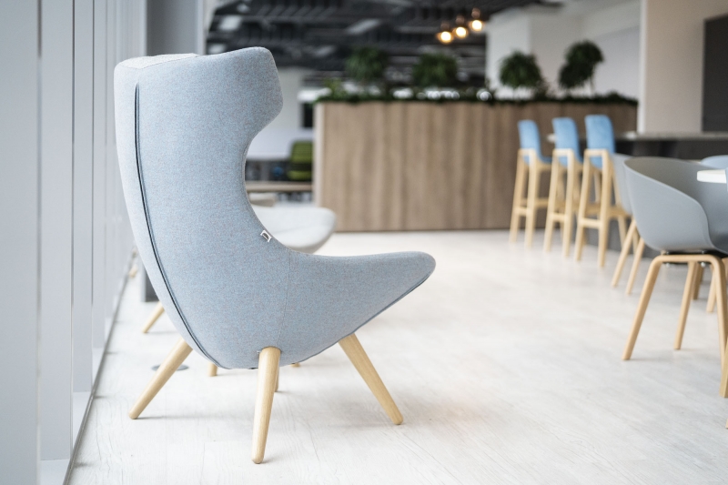 Sixteen3 Supports Amh Workspace Project With Flexible Furniture 