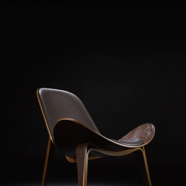 Hans J. Wegner CH07 Shell Chair