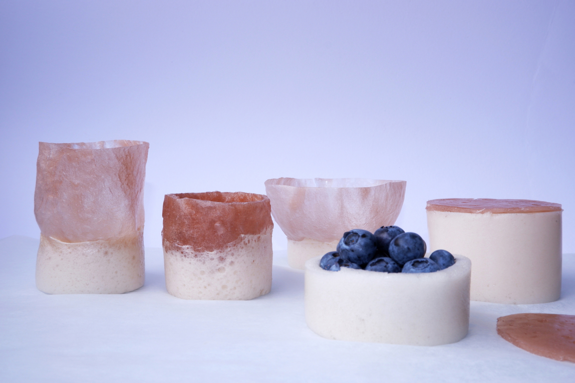 Paula Nerlich, Circular Materials, Aqua Faba Foam tableware © Paula Nerlich